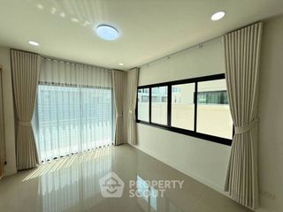 For sale 4 bedrooms house in Mueang Chon Buri, Chonburi