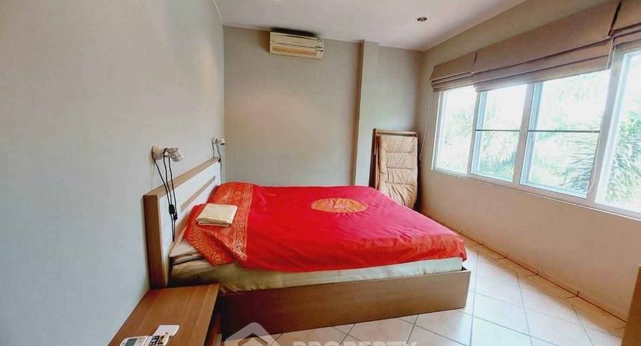 For sale 3 bedrooms house in Mueang Chon Buri, Chonburi