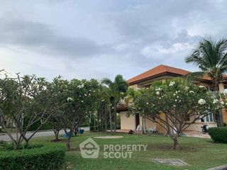 For sale 3 bedrooms house in Mueang Chon Buri, Chonburi