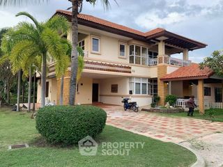 For sale 3 bedrooms house in Mueang Chon Buri, Chonburi