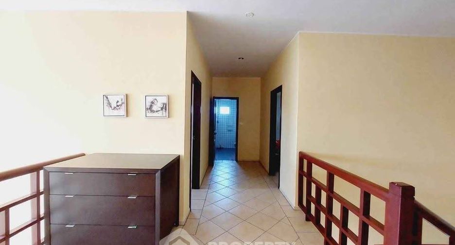 For sale 3 bedrooms house in Mueang Chon Buri, Chonburi