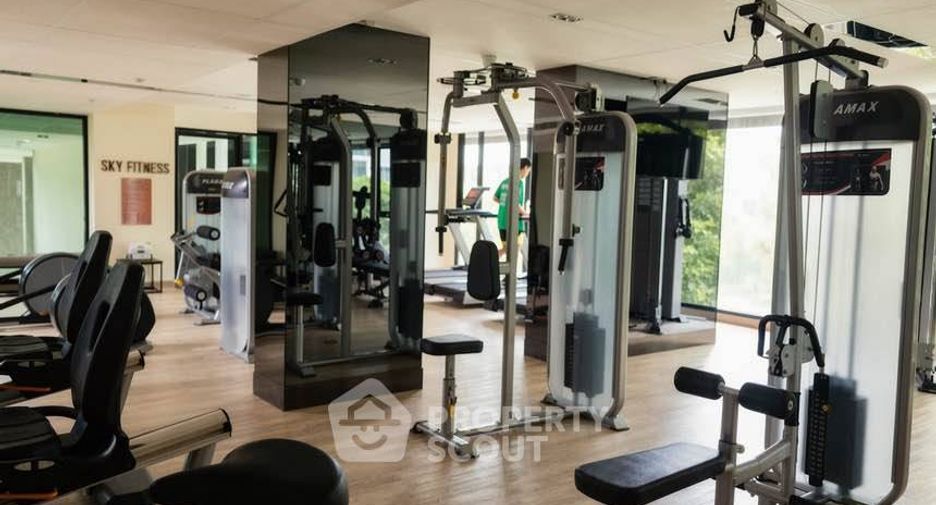 For sale 1 Beds condo in Bang Khen, Bangkok