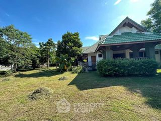 For sale 3 bedrooms house in Mueang Chon Buri, Chonburi