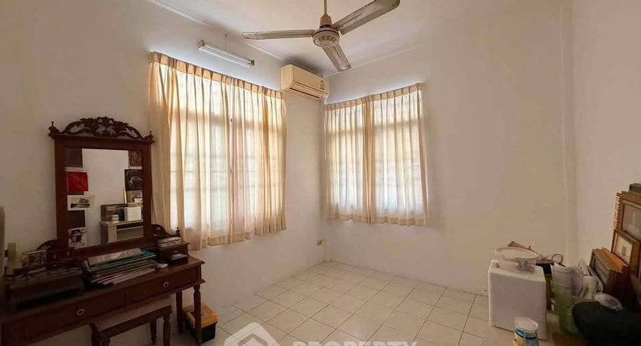 Haus zum Kauf mit 2 Zimmer in Bang Lamung, Chonburi