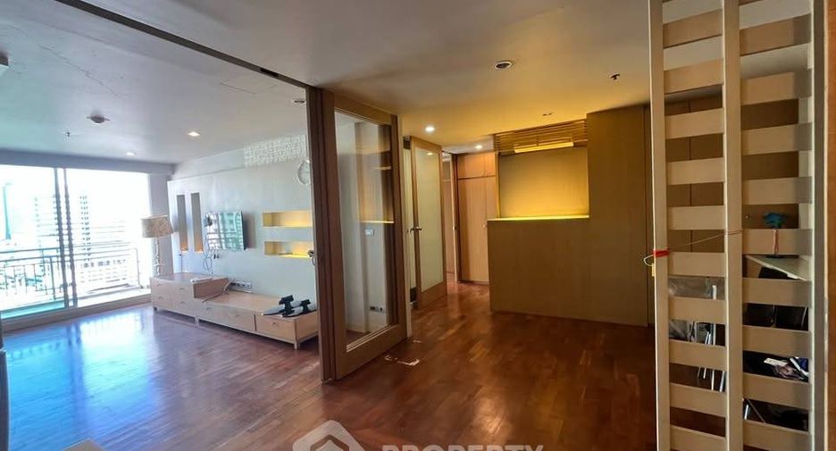Wohnung zum Kauf mit 2 Zimmer in Sathon, Bangkok