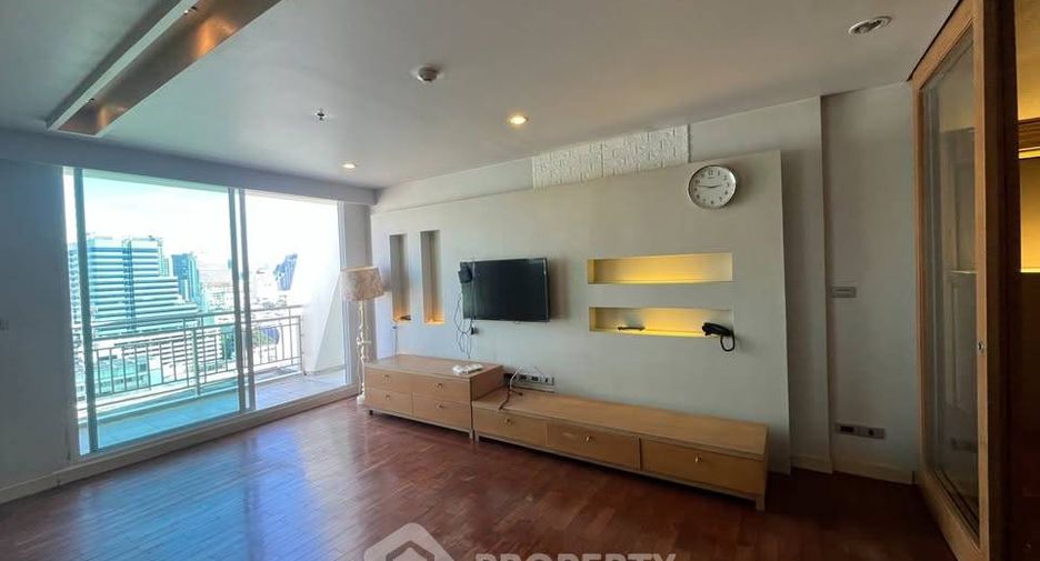 Wohnung zum Kauf mit 2 Zimmer in Sathon, Bangkok