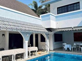Haus zum Kauf mit 1 Zimmer in Bang Lamung, Chonburi