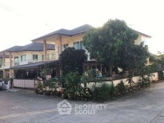 For sale 3 bedrooms house in Sattahip, Chonburi