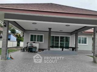 For sale 3 bedrooms house in Sattahip, Chonburi