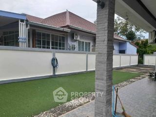 For sale 3 bedrooms house in Sattahip, Chonburi