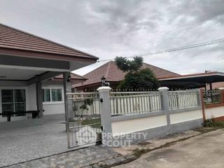 For sale 3 bedrooms house in Sattahip, Chonburi