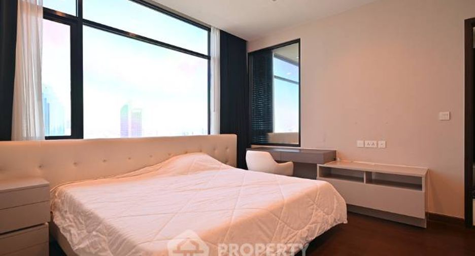 For sale 2 bedrooms condo in Huai Khwang, Bangkok