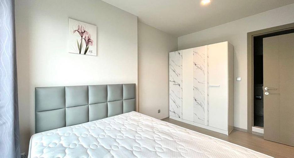For sale 2 bedrooms condo in Huai Khwang, Bangkok
