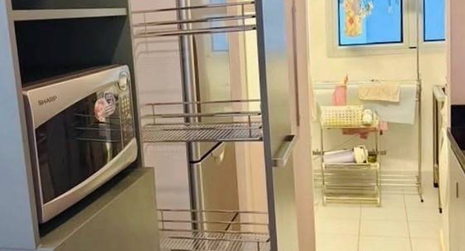 For sale 2 bedrooms condo in Yan Nawa, Bangkok