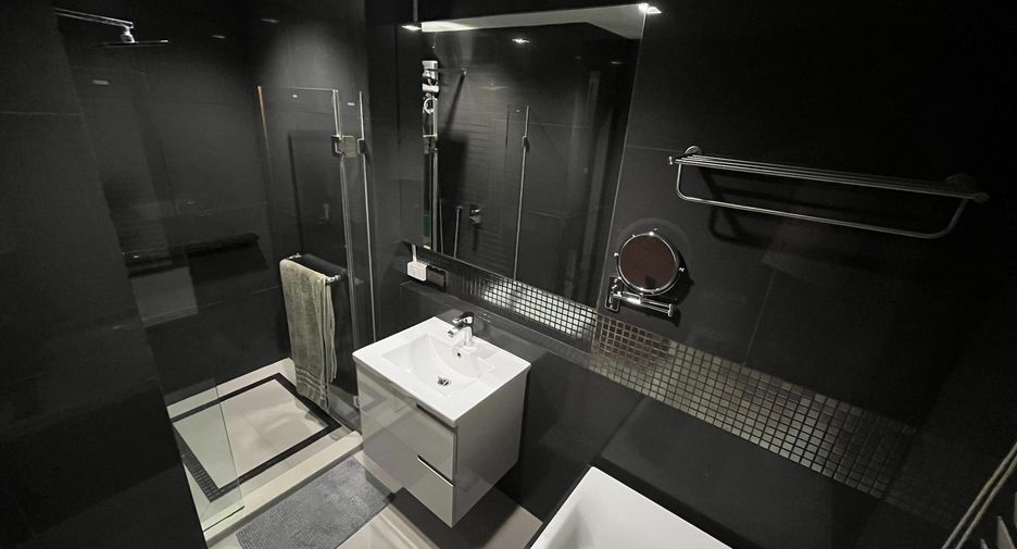 For sale 1 bed condo in Sathon, Bangkok