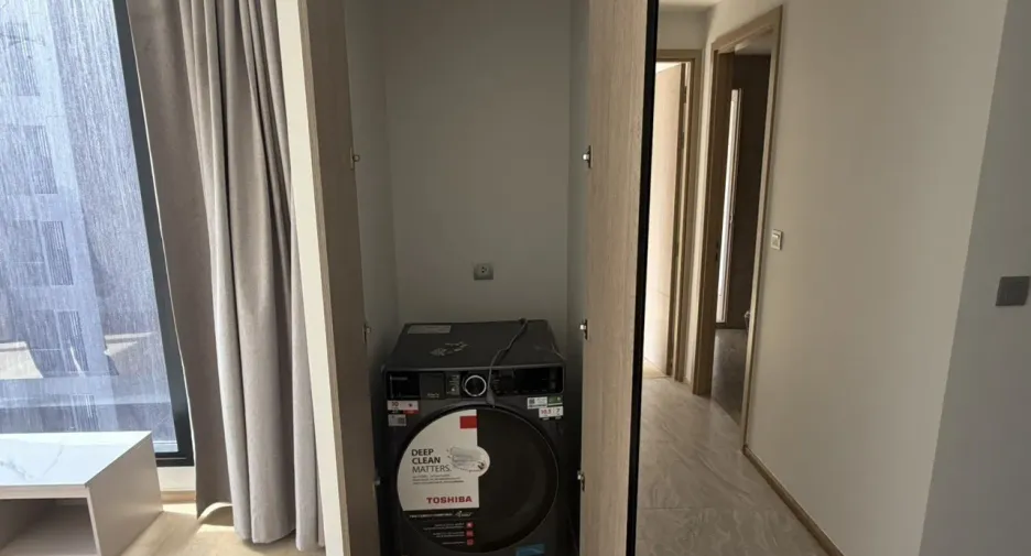 À vendre 1 chambre condo à Huai Khwang, Bangkok