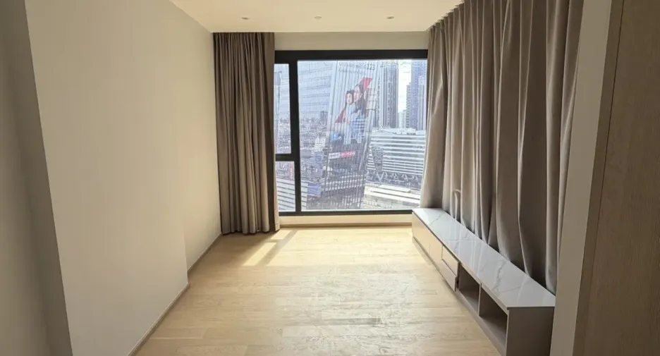 À vendre 1 chambre condo à Huai Khwang, Bangkok