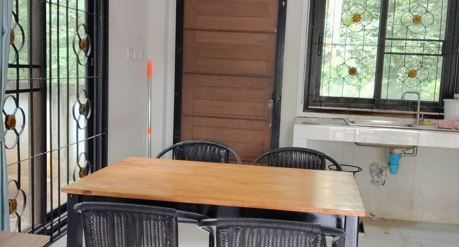 For rent 2 bedrooms house in Mueang Krabi, Krabi