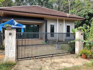 For rent 2 bedrooms house in Mueang Krabi, Krabi