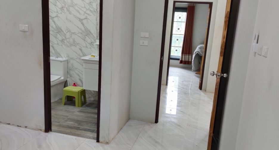For rent 2 bedrooms house in Mueang Krabi, Krabi