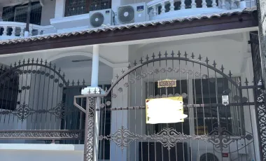 For rent 3 bedrooms townhouse in Mueang Phuket, Phuket