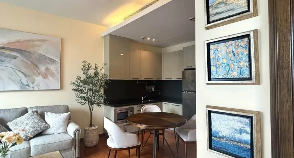 For sale 1 bed condo in Watthana, Bangkok