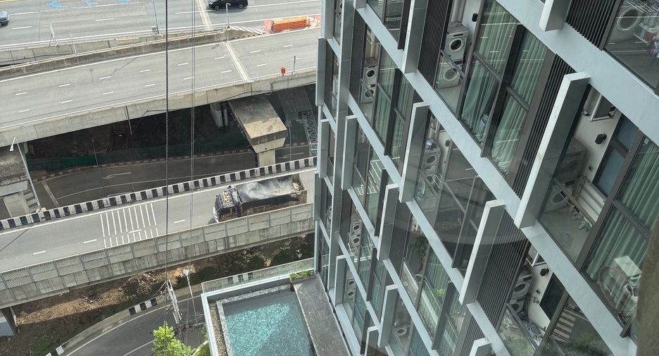 For rent 1 bed condo in Ratchathewi, Bangkok