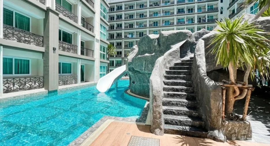 Condo en venta de 2 habitaciones en Jomtien, Pattaya