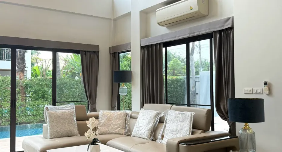 À louer 6 chambres villa à Prawet, Bangkok