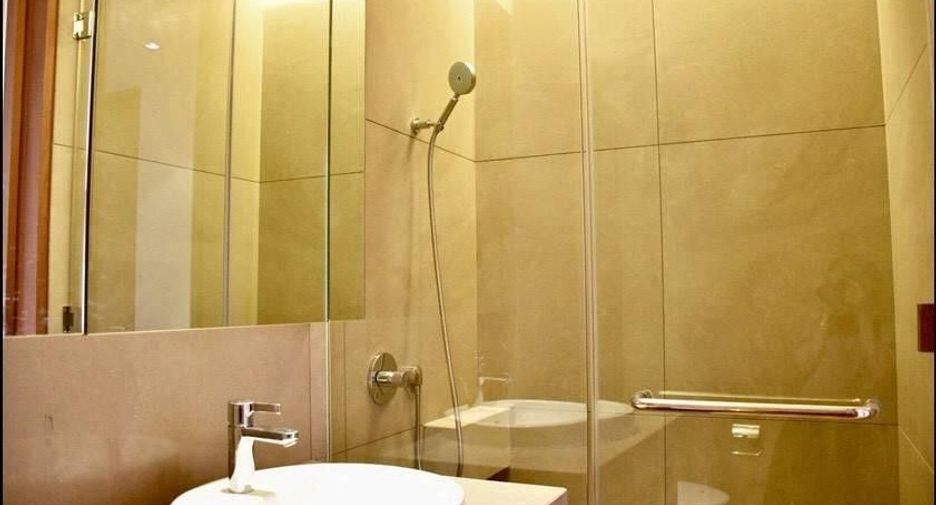 For rent 2 bedrooms condo in Sathon, Bangkok