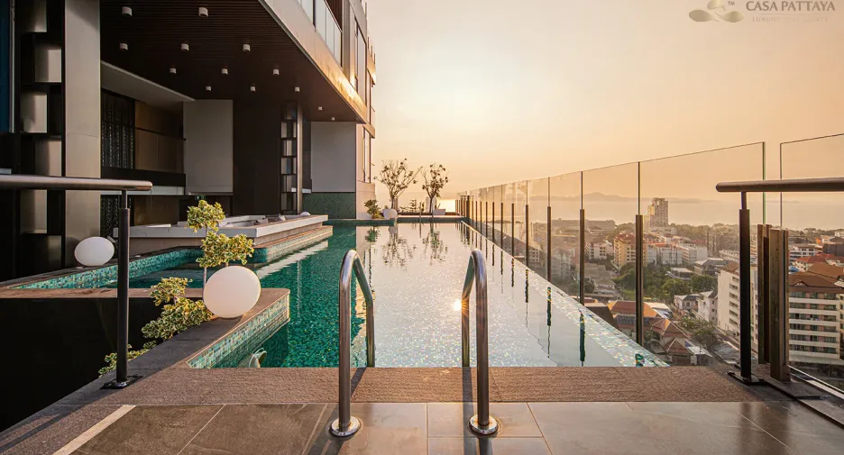 For rent 2 bedrooms condo in Bang Lamung, Chonburi