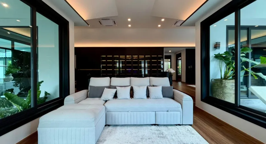 For rent 3 bedrooms villa in Bang Lamung, Chonburi