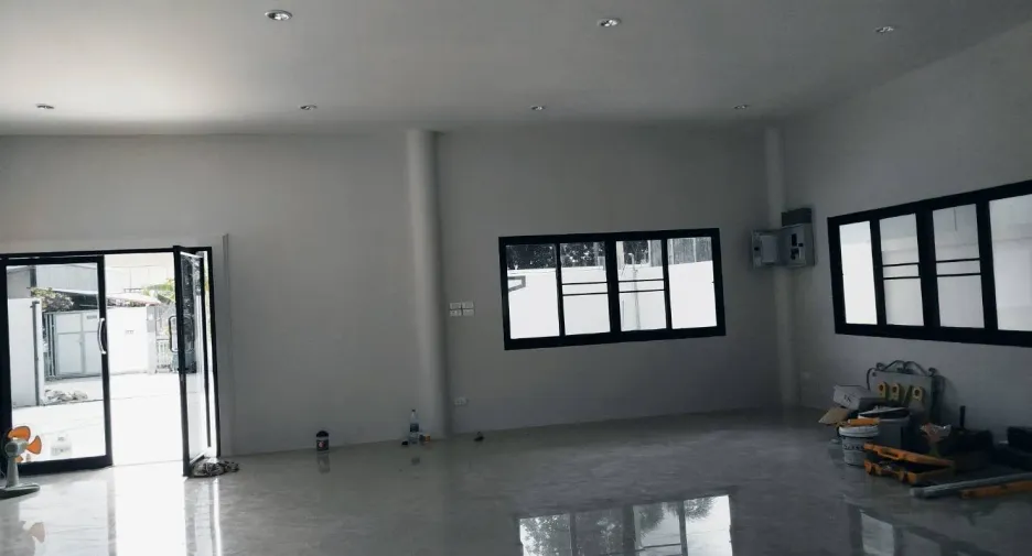 Продажа и аренда 1 кровать офис в Mueang Samut Prakan, Самутпракан