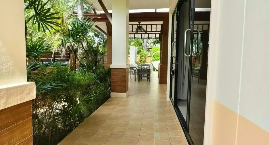 For rent 2 bedrooms house in Huay Yai, Pattaya