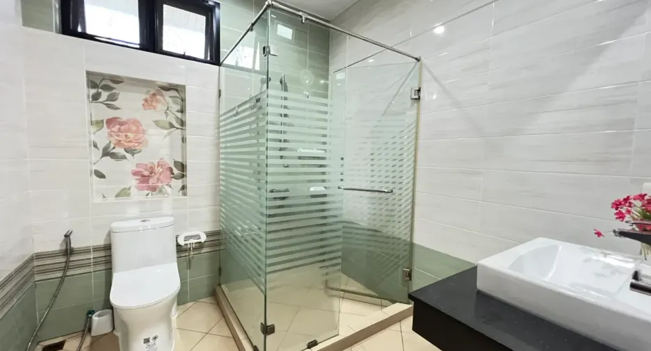 For rent 2 bedrooms house in Huay Yai, Pattaya