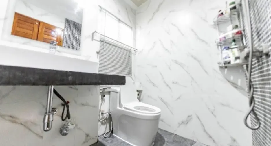 For rent 3 ベッドルーム townhouse in Mueang Chiang Mai, Chiang Mai