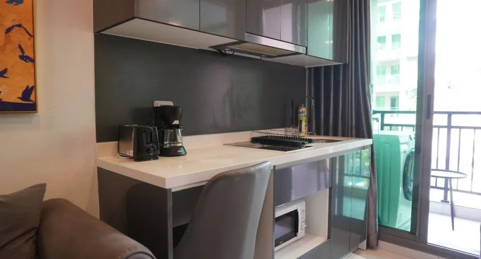 For sale studio condo in Bang Lamung, Chonburi