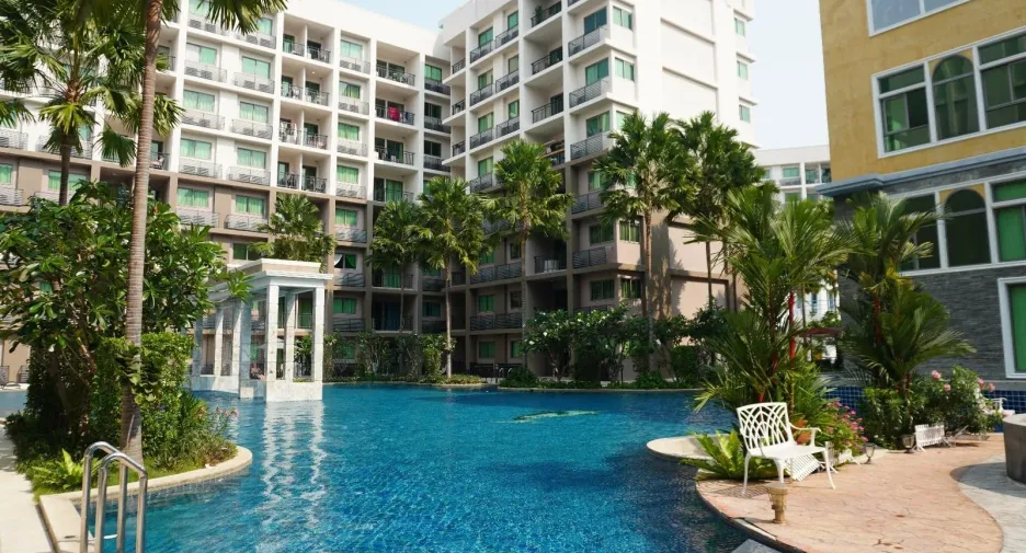 For sale studio condo in Bang Lamung, Chonburi