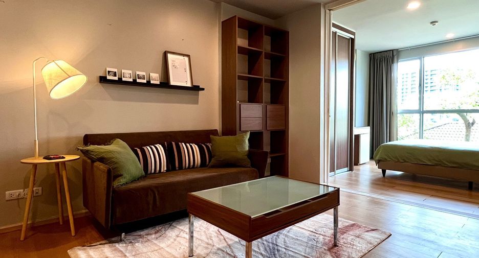 For rent 1 Beds condo in Watthana, Bangkok