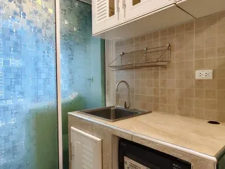 Продажа 1 кровать кондо в Пхра Кханонг, Бангкок