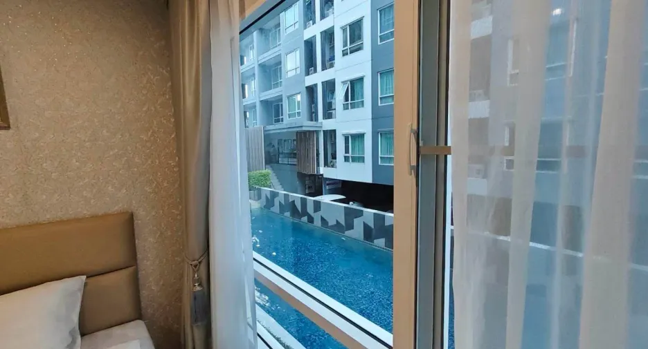 Продажа 1 кровать кондо в Пхра Кханонг, Бангкок