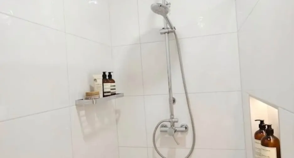 For rent 5 bedrooms house in Saraphi, Chiang Mai