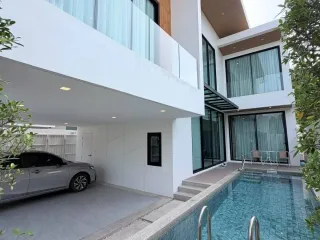 For rent 3 bedrooms villa in Mueang Phuket, Phuket