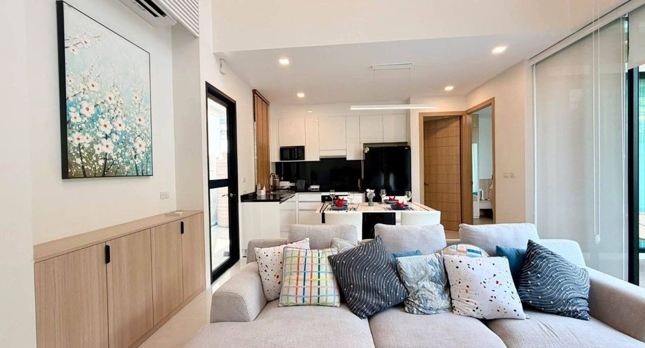 For rent 3 bedrooms villa in Mueang Phuket, Phuket