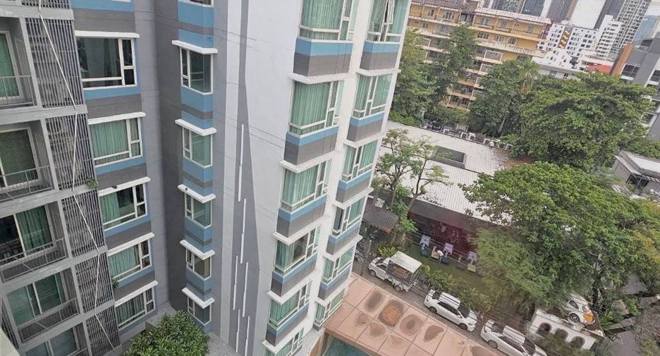 For rent 1 bed condo in Watthana, Bangkok