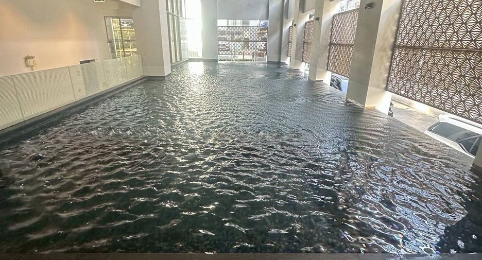 Аренда 2 спальни кондо в Кхлонг Тоеи, Бангкок