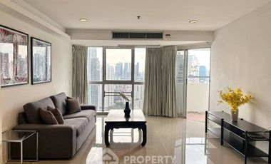 Condo en alquiler de 3 habitaciones en Khlong Toei, Bangkok