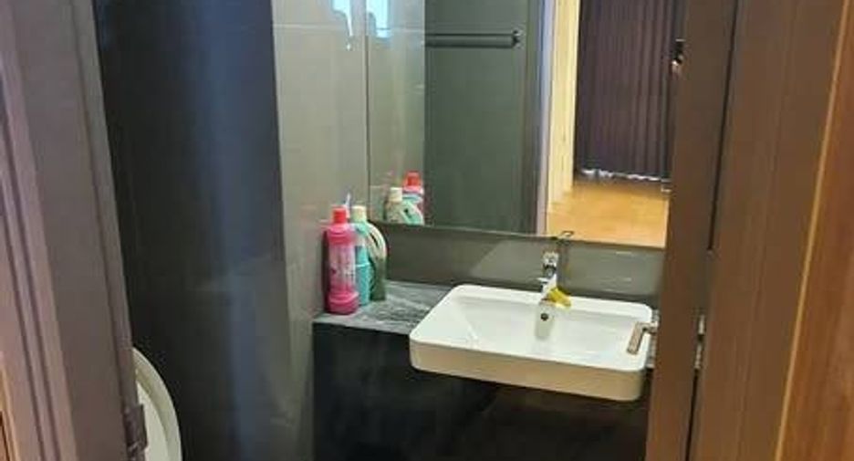 For sale 1 bed condo in Bang Rak, Bangkok