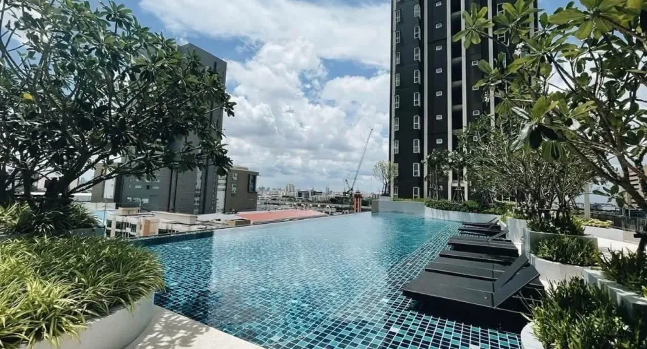 For rent 1 bed condo in Bang Kapi, Bangkok
