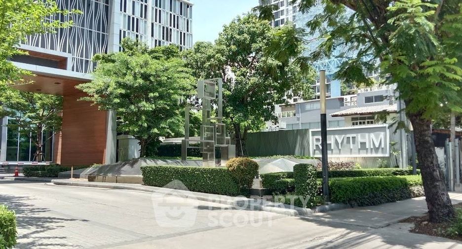 For rent and for sale 1 bed condo in Sathon, Bangkok